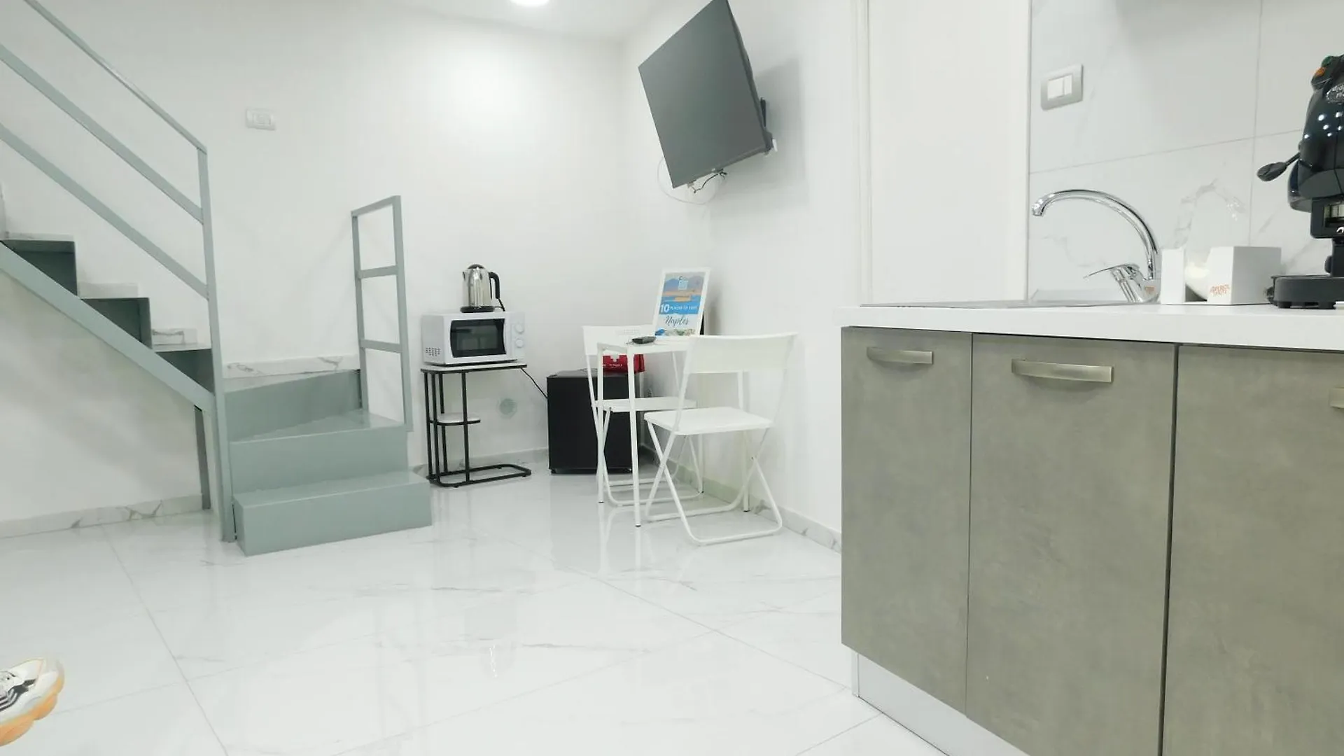 Apartment House Franco -Nel Cuore Dei Quartieri Spagnoli A Napoli